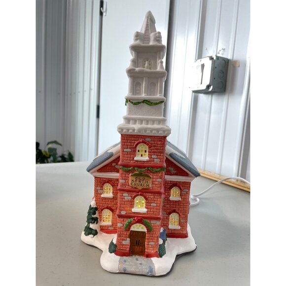 Home Accents Holiday Canterbury Lane Cathedral Hand Painted Porcelain 9.5x6x11" - Picture 3 of 7